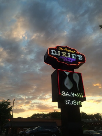 Dixies Restaurant - Saint Paul, MN.jpg