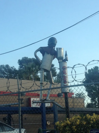 Muffler Man - Riverside, CA.jpg