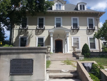 300 Clifton - Minneapolis, MN.jpg