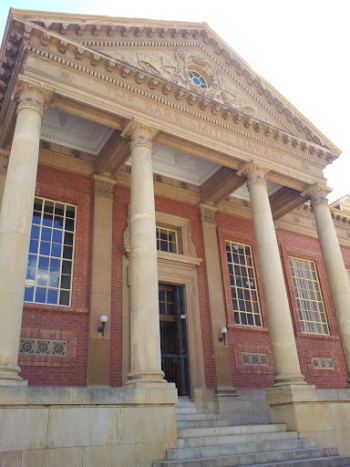 The Barr Smith Library - Adelaide, SA.jpg