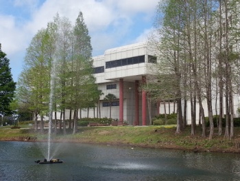 Hillsborough Community College Fountain - Tampa, FL.jpg