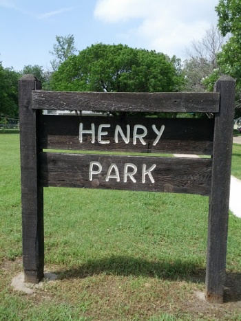 Henry Park - Wichita, KS.jpg