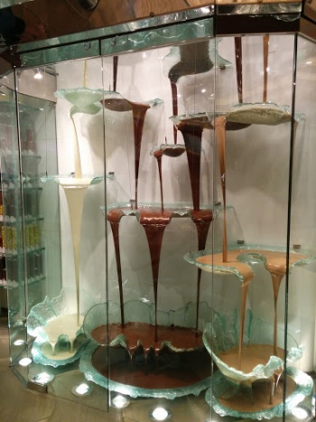 Chocolate Waterfall - Las Vegas, NV.jpg
