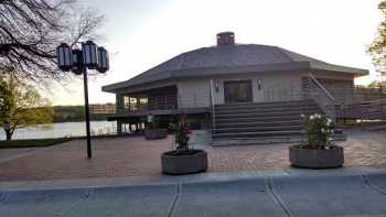 Regency Lake And Tennis - Omaha, NE.jpg