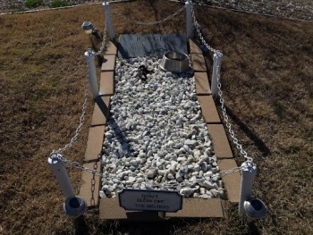Ranger's Gravesite - College Station, TX.jpg
