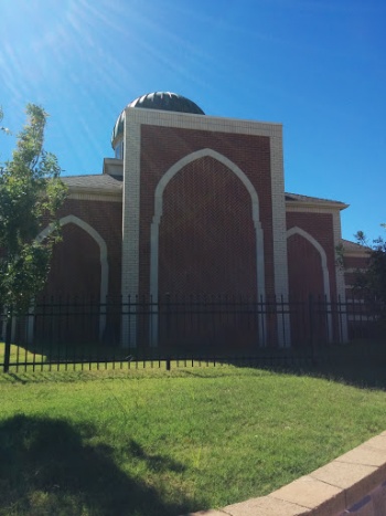 Islamic Iglesias Dome - Norman, OK.jpg