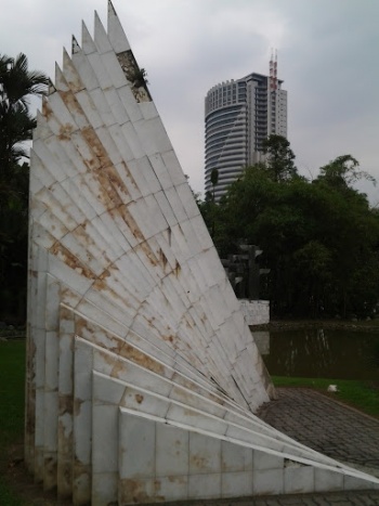 Growth - Kuala Lumpur, Wilayah Persekutuan Kuala Lumpur.jpg