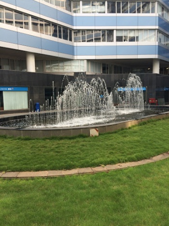 Bharat Diamond Bourse Fountain - Mumbai, MH.jpg
