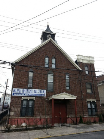 Iglesia Adventista Del 7MO Dia - Yonkers, NY.jpg