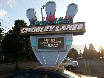 Crosley Lanes Neon Sign - Vancouver, WA.jpg
