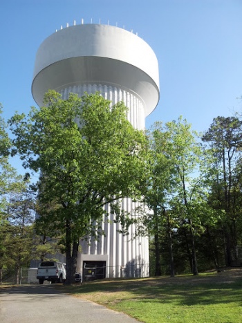 Kanis Road Water Tower - Little Rock, AR.jpg