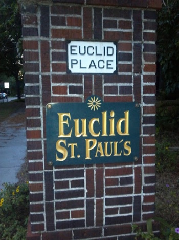 Euclid Place 14th Ave Marker NE - Saint Petersburg, FL.jpg