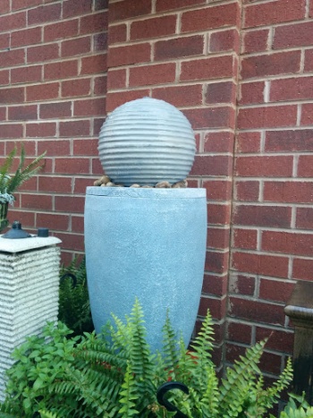 Shyndigz Fountain - Richmond, VA.jpg