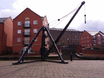 Water Winch and Crane - Manchester, England.jpg