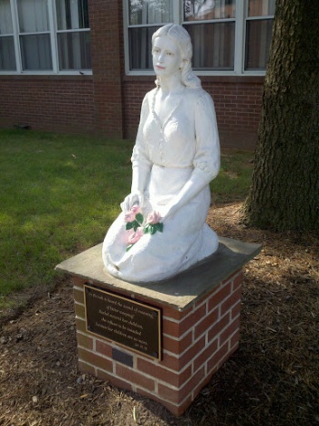 The Weeping Woman - Edison, NJ.jpg