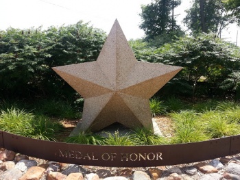 Medal of Honor - Sioux Falls, SD.jpg