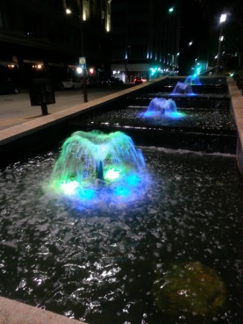 Comerica Bank Tower Fountain - Dallas, TX.jpg