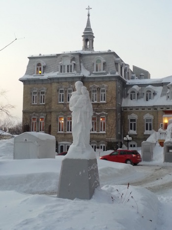 Residence Deziel - Lévis, QC.jpg