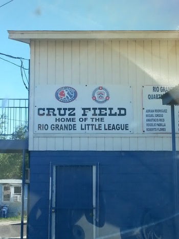Cruz Baseball Field - Laredo, TX.jpg