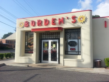 Borden's Ice Cream Parlour - Lafayette, LA.jpg