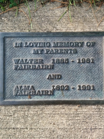 In Living Memory of Walter Fairbairn and Alma Fairbairn - Rockford, IL.jpg