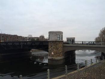 Pretoria Bridge - Ottawa, ON.jpg