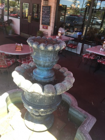 Marie Callender's Patio Fountain - Las Vegas, NV.jpg