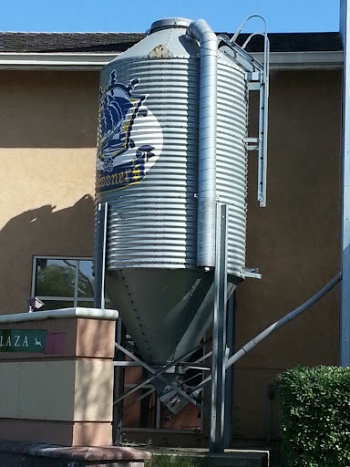 Schooner's Barley Silo Sign - Antioch, CA.jpg