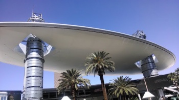 Fashion Show Mall Cloud Structure - Las Vegas, NV.jpg