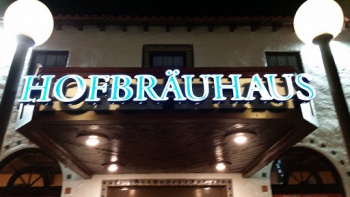 HofbrÃ¤uhaus - Saint Petersburg, FL.jpg