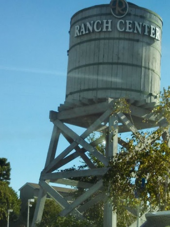 Ranch Center Water Tower - Diamond Bar, CA.jpg