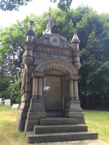 Alfred M Barber Mausoleum - Akron, OH.jpg