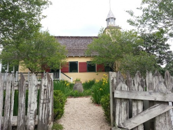 Vermlionville chapelle - Lafayette, LA.jpg