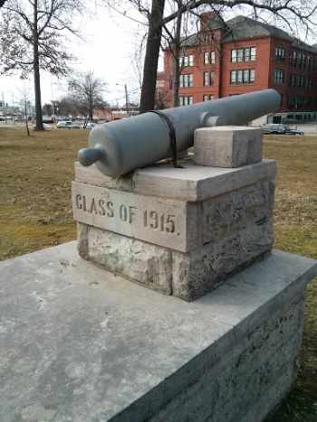 Class of 1915 Cannon - Springfield, MO.jpg