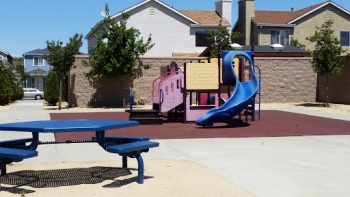 Parkway Estates Park - Richmond, CA.jpg
