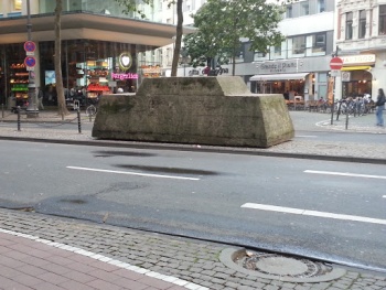 Ruhender Verkehr - Köln, NRW.jpg