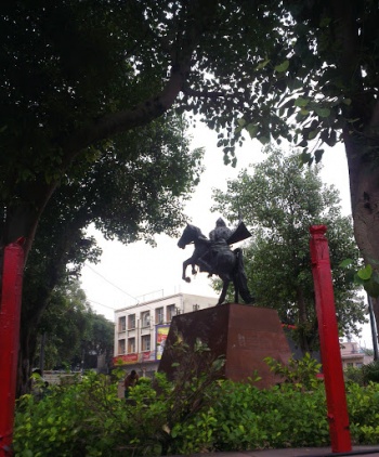 Statue of Jhansi Ki Rani - New Delhi, DL.jpg