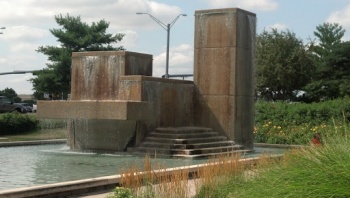 Bicentennial Cascade Fountain - Lincoln, NE.jpg