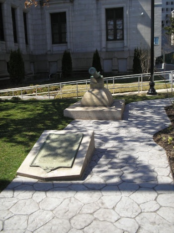 Revolutionary Cannon - Elizabeth, NJ.jpg