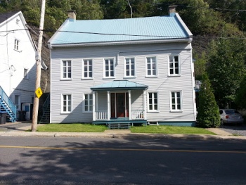 LÃ©vis Post Office - Lévis, QC.jpg