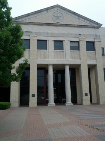 Denton County Courthouse - Denton, TX.jpg