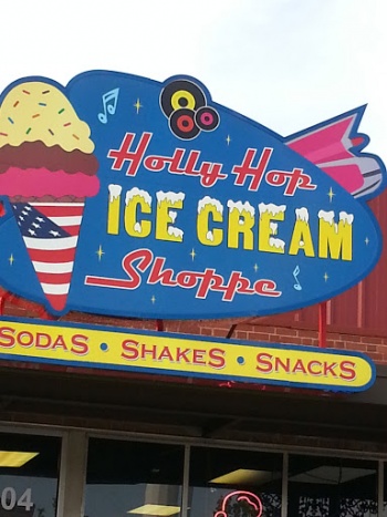 Holly Hop Ice Cream Shoppe - Lubbock, TX.jpg