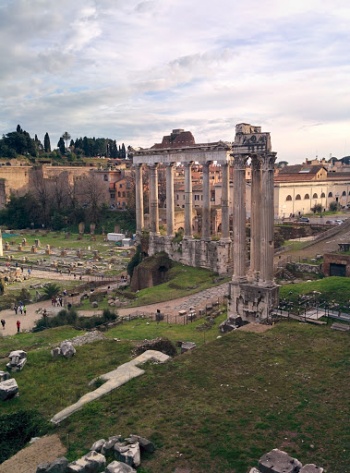 Temple of Saturn - Roma, Lazio.jpg