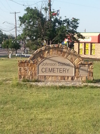 Johnson Station Cemetery - Arlington, TX.jpg