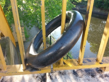 StÃ¤hlerner Rettungsring - Berlin, Berlin.jpg