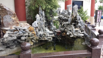 Lins Water Fountain - Laredo, TX.jpg
