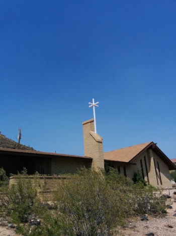Baptist Church Cross - Phoenix, AZ.jpg