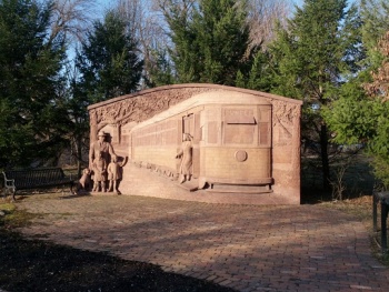 Dundee Memorial Park Streetcar - Omaha, NE.jpg